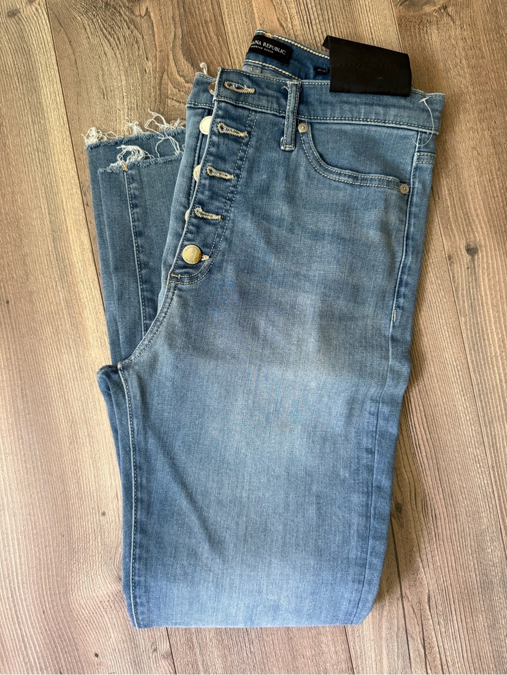 **NWOT** 
Banana Republic Light Blue Skinny Jeans with Button-Fly